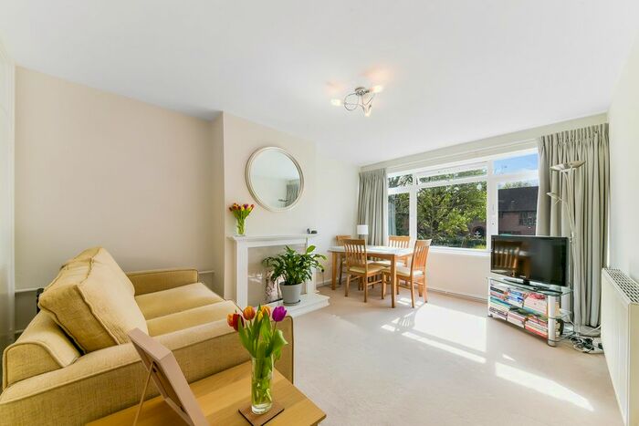 1 Bedroom Flat To Rent In Augustus Road, London, SW19