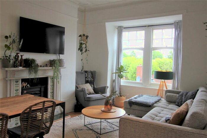 3 Bedroom Flat To Rent In Fortis Green Road, London, N10