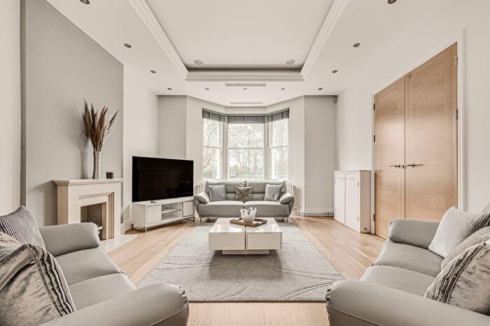 5 Bedroom Detached House To Rent In Fulham Palace Road, Bishops Park, SW6