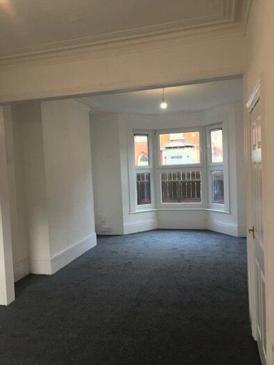 4 Bedroom Terraced House To Rent In York Road, Hartlepool, TS26