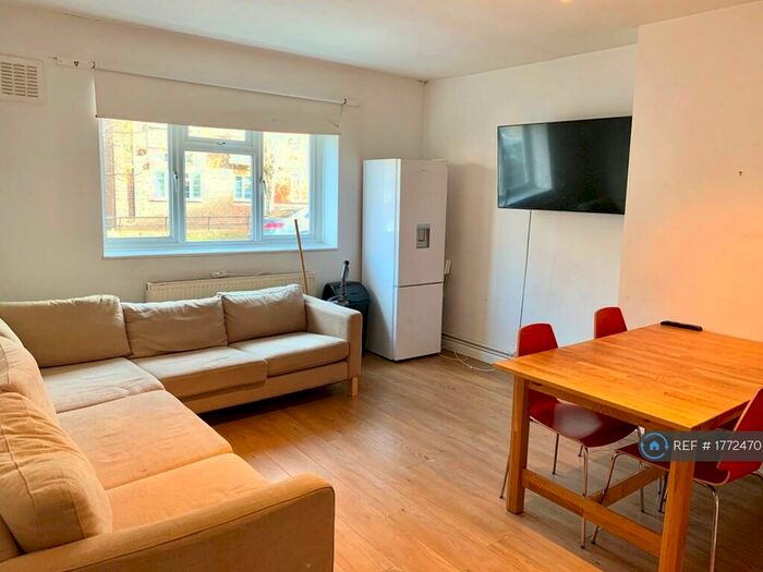 5 Bedroom Maisonette To Rent In Weddell House, London, E1