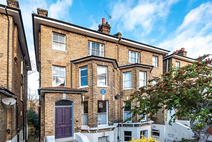 4 Bedroom Maisonette To Rent In Bennett Park, London, SE3