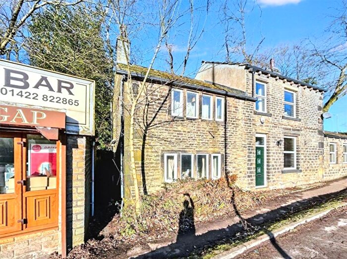 2 Bedroom Semi-Detached House For Sale In Oldham Road, Ripponden, Sowerby Bridge, HX6