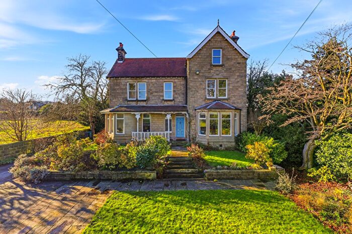 5 Bedroom Detached House For Sale In Cleasby Road, Ilkley, LS29