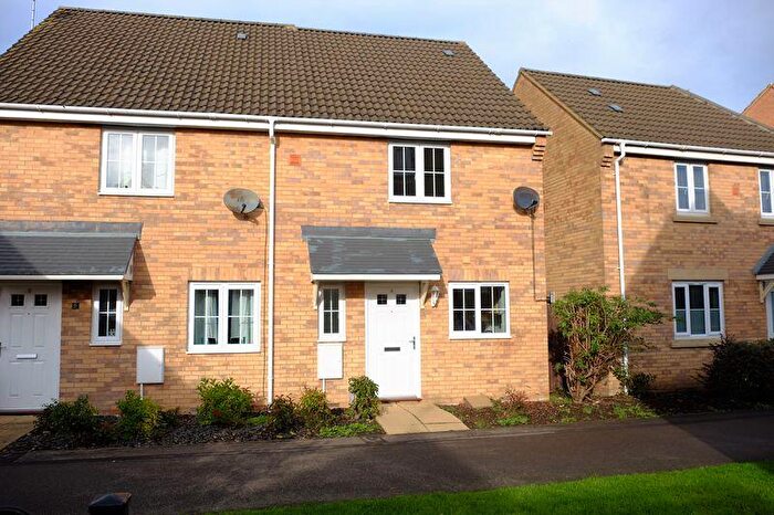 2 Bedroom Semi-Detached House To Rent In Searle Walk, Woodston, Peterborough, PE2