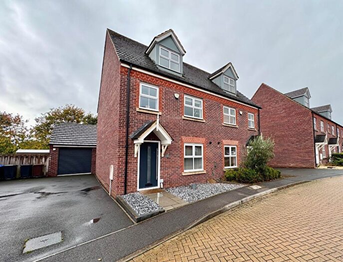 4 Bedroom Semi-Detached House For Sale In The Furrows, Moulton, Northampton, NN3