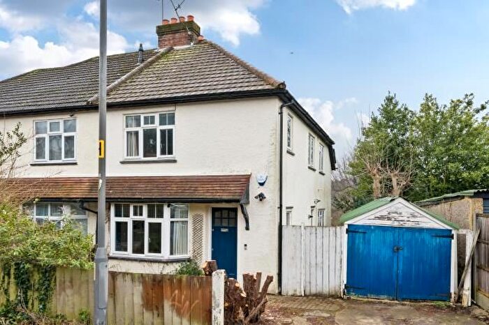 3 Bedroom Semi-Detached House To Rent In Clarendon Road, High Wycombe, HP13