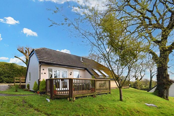 1 Bedroom Semi-Detached Bungalow For Sale In Highampton, Beaworthy, EX21