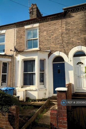 3 Bedroom Terraced House To Rent In Cardiff Road, Norwich, NR2