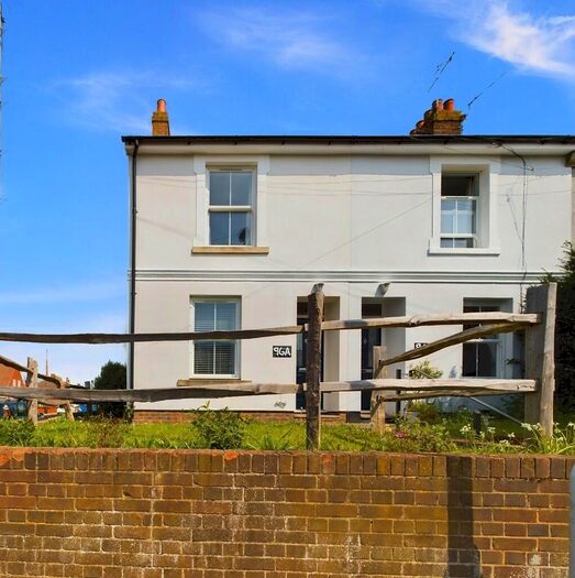2 Bedroom End Of Terrace House To Rent In Durrington Lane, Worthing, BN13