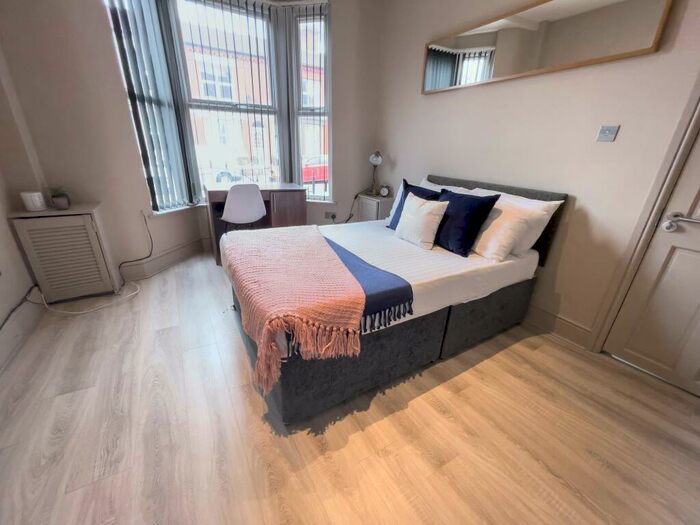 1 Bedroom Terraced House To Rent In Needham Road (spare Room), L7