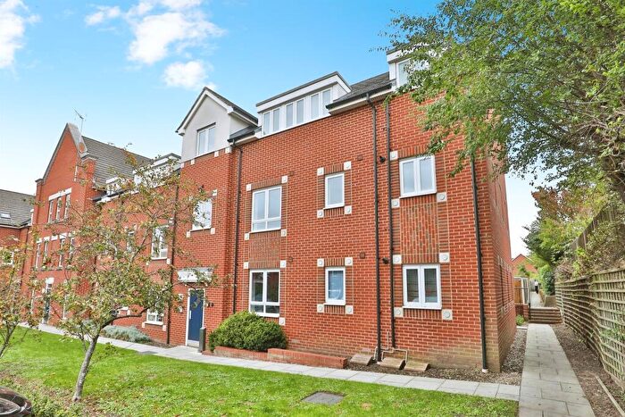 2 Bedroom Flat For Sale In Southalls Way, Norwich, NR3