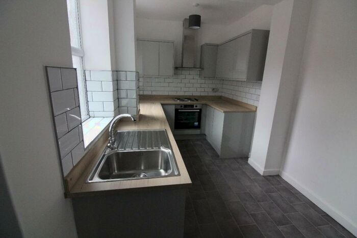 4 Bedroom Terraced House To Rent In De Lacy Street, Ashton-on-Ribble, Preston, PR2