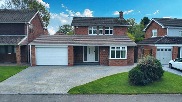 4 Bedroom Detached House For Sale In Ennerdale Crescent, Nuneaton, CV11