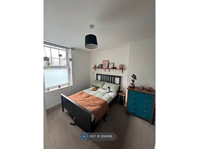 1 Bedroom Flat To Rent In Ensbury Park Apartments, Bournemouth, BH10