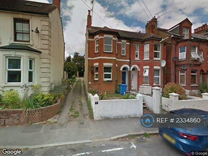 1 Bedroom Flat To Rent In Cambridge Road, Aldershot, GU11