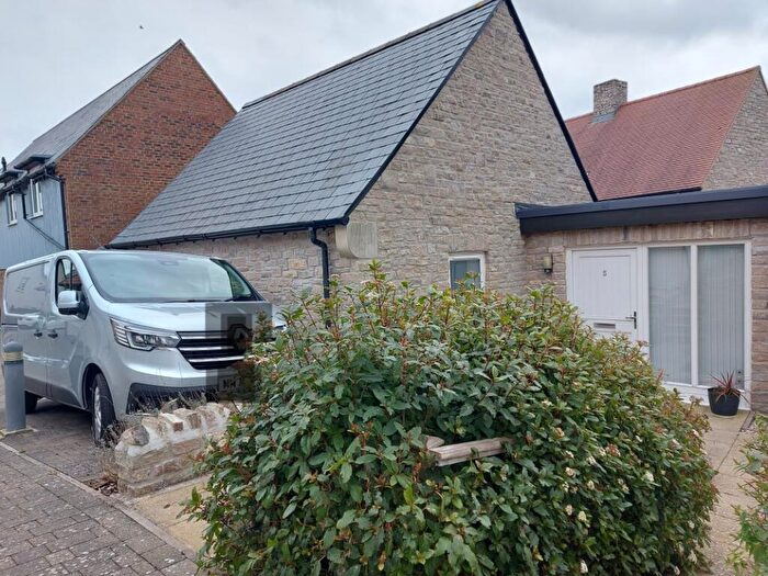 2 Bedroom Detached House For Sale In Dragons Court, Dorchester, DT1