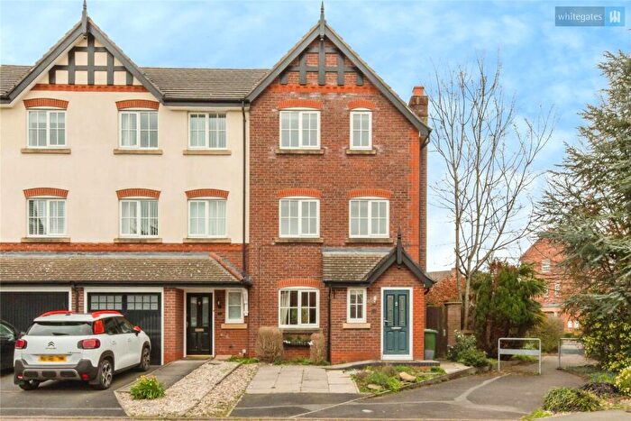 4 Bedroom Town House For Sale In Deane Court, Stapeley, Nantwich, Cheshire, CW5