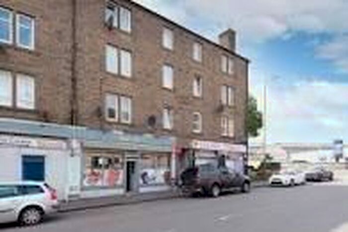 2 Bedroom Flat To Rent In Strathmartine Road, Dundee, DD3