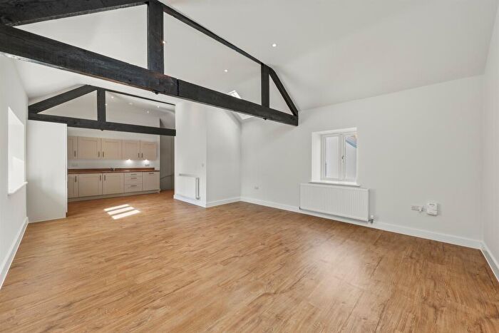 2 Bedroom Character Property For Sale In Tilling Close, Ambergate, Belper, DE56
