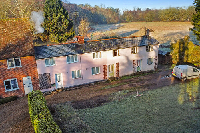 4 Bedroom Semi Detached House For Sale In Lower Street, Stratford St Mary, Suffolk, CO7