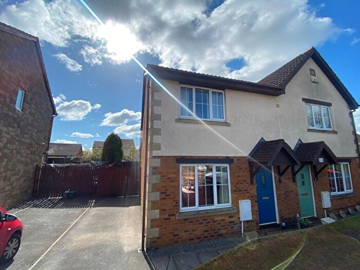 3 Bedroom Semi-Detached House To Rent In Llys Gwenci, Birchgrove, Swansea, SA7