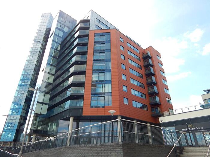 2 Bedroom Flat To Rent In The Hawkins Tower, Admirals Quay, Ocean Way, SO14