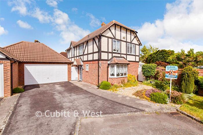 4 Bedroom Detached House For Sale In The Pines, Angmering, West Sussex, BN16