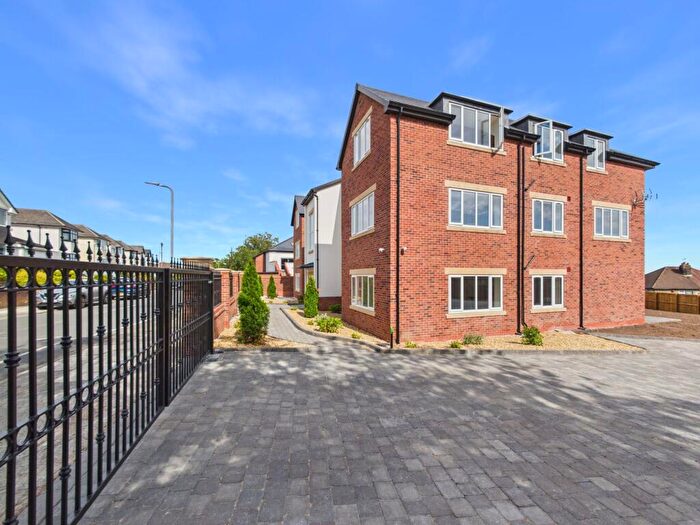 3 Bedroom Apartment For Sale In Score Lane, Childwall, Liverpool., L16