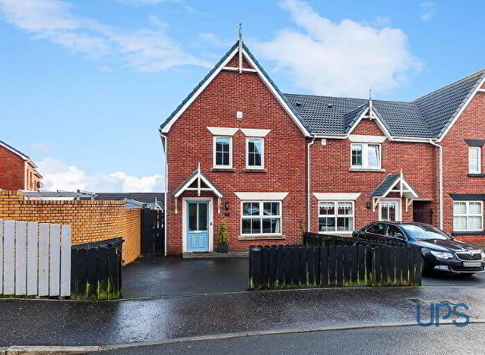 3 Bedroom End Of Terrace House For Sale In Lagmore View Way, Belfast, BT17