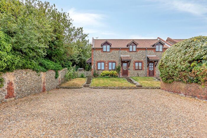 2 Bedroom End Of Terrace House For Sale In Pintail Close, Salthouse, Holt, NR25