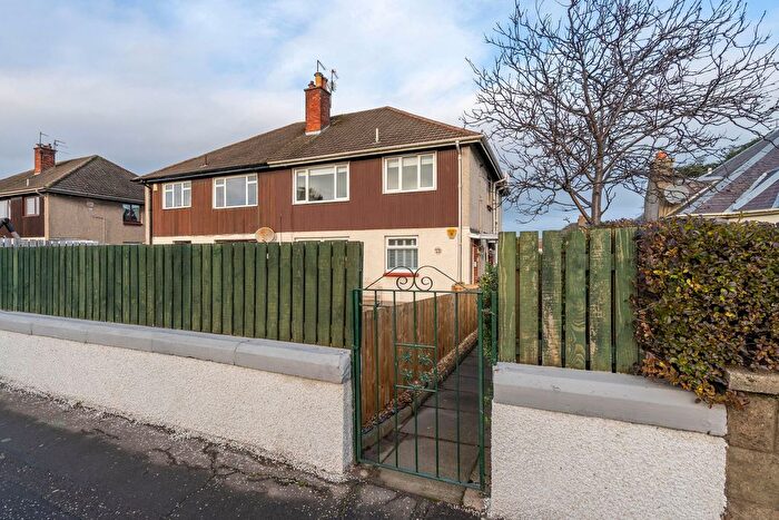 2 Bedroom Flat To Rent In Milton Road West, Duddingston, Edinburgh, EH15