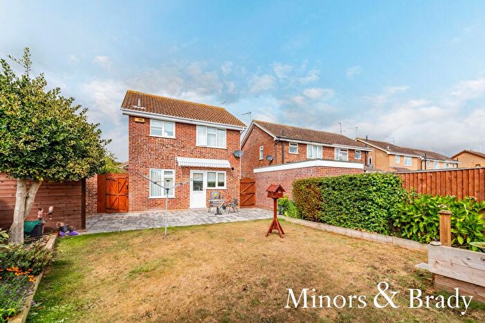 3 Bedroom Detached House For Sale In Appledore Drive, Carlton Colville, NR33