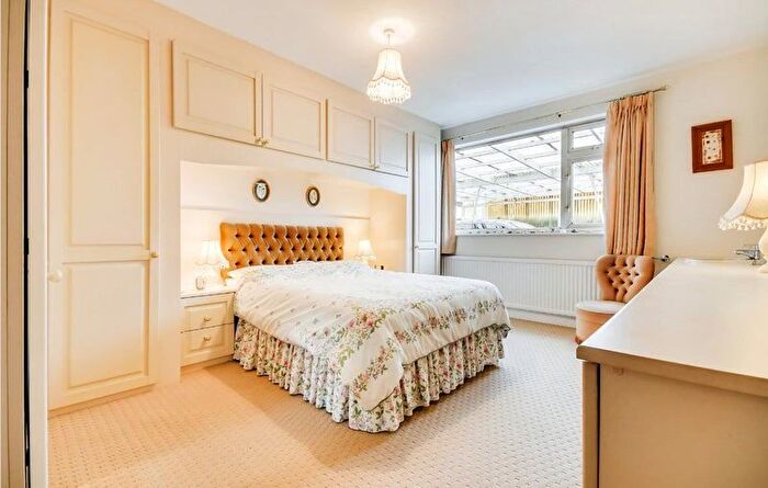 3 Bedroom Semi-Detached House To Rent In Betterton Road, Romford, RM13