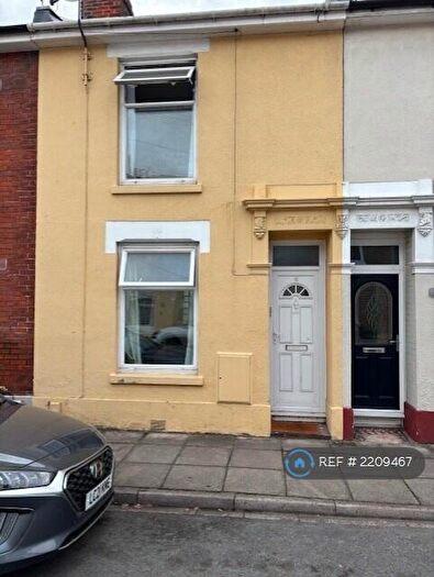 2 Bedroom Terraced House To Rent In Penhale Road, Portsmouth, PO1