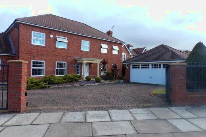 5 Bedroom Detached House To Rent In Dowhills Drive, Liverpool, L23