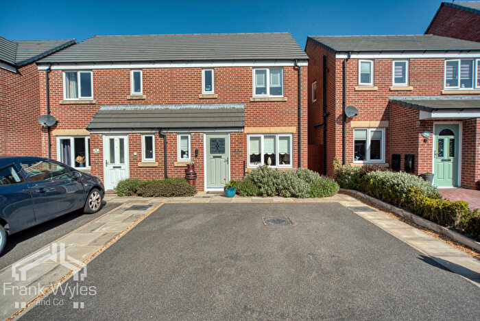 3 Bedroom Semi-Detached House For Sale In Dennison Drive, Lytham St. Annes, Lancashire, FY8