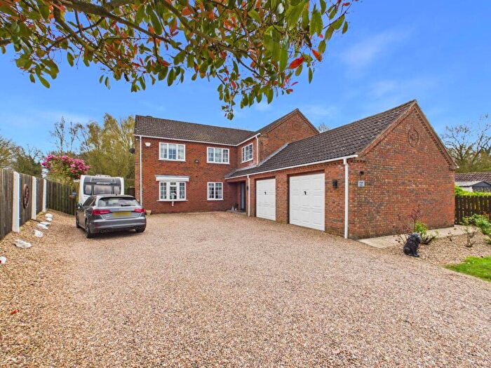 4 Bedroom Detached House For Sale In Tumby Road, Coningsby, LN4