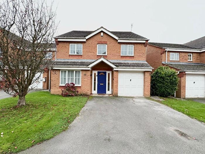 4 Bedroom House To Rent In Noble Drive, Cawston, CV22