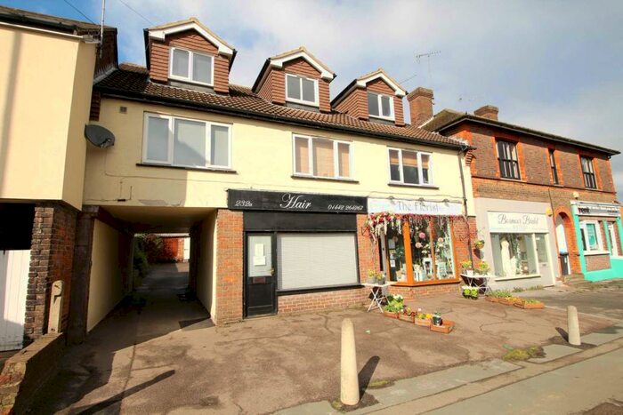 1 Bedroom Maisonette To Rent In St. Johns Road, Hemel Hempstead, HP1