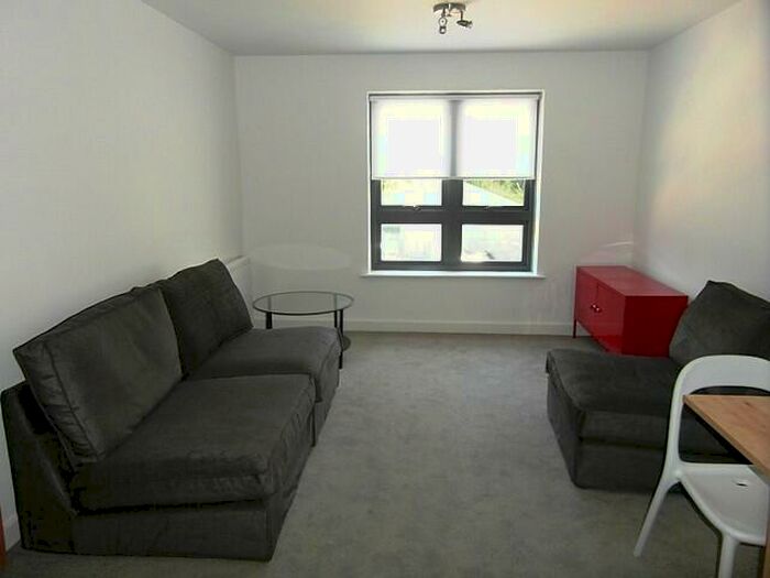 2 Bedroom Apartment To Rent In Bertram Way, NR1