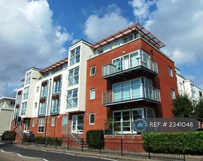 2 Bedroom Flat To Rent In Honiton Road, Southend-On-Sea, SS1