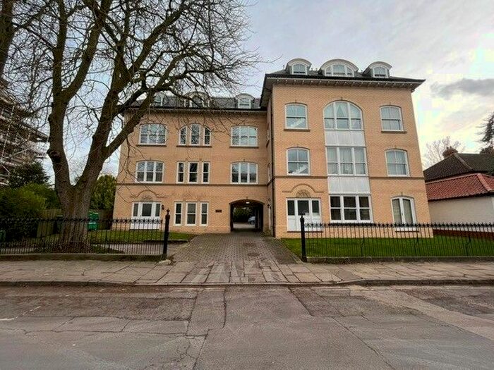 1 Bedroom Flat To Rent In Driffield Terrace, York, YO24