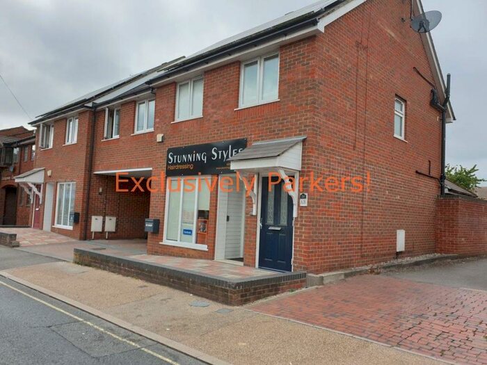 2 Bedroom Flat To Rent In Rumbridge Street, Totton, SO40