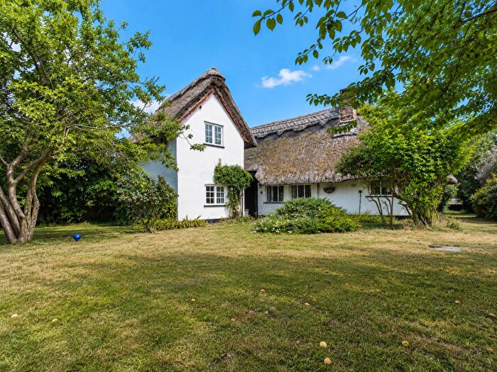 3 Bedroom Detached House For Sale In Treacle Lane, Rushden, Buntingford, SG9