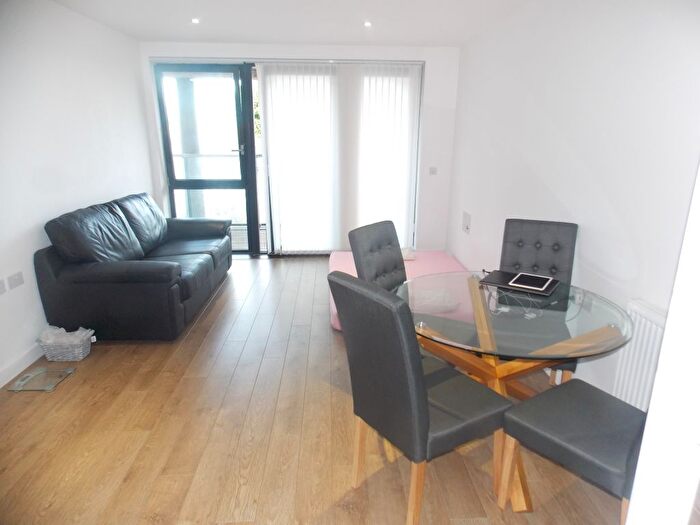 1 Bedroom Flat To Rent In Casson Apartments, Upper North Street, London, E14