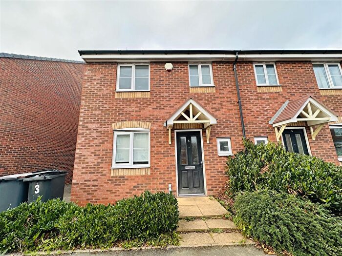 3 Bedroom Property To Rent In Sargasso Lane, Bermuda Road, CV10