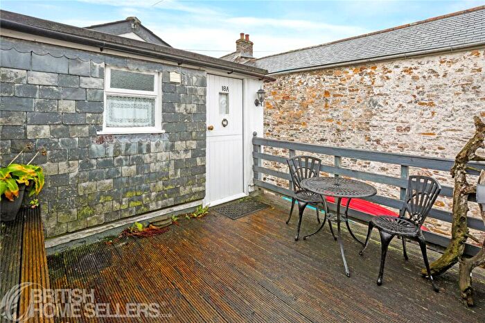 2 Bedroom Apartment For Sale In North Street, Lostwithiel, Cornwall, PL22