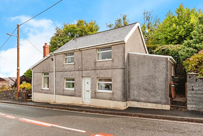 2 Bedroom Detached House For Sale In Crwbin, Kidwelly, Carmarthenshire, SA17