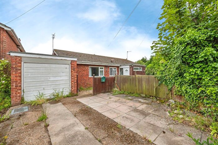 3 Bedroom Detached Bungalow For Sale In School Road, Martham, Great Yarmouth, NR29